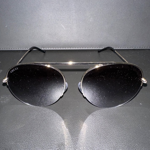 Gucci GG1413S 001 BRAND NEW in box - Picture 3 of 6